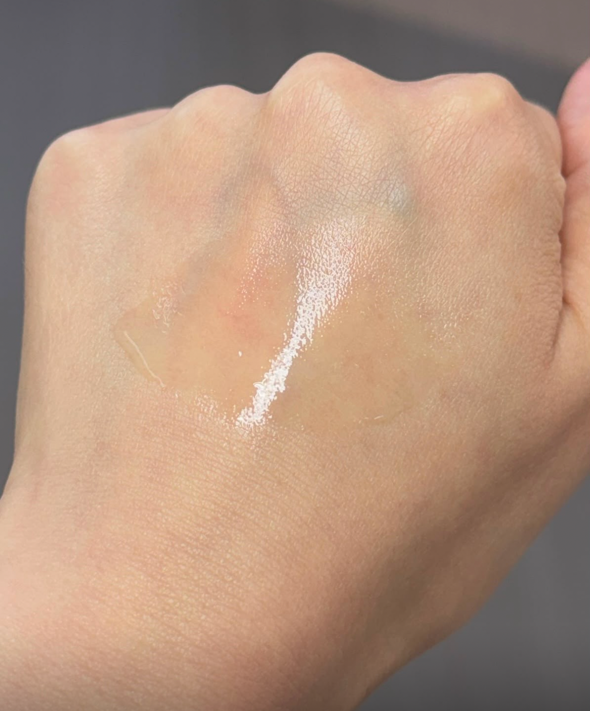 Hakme 實測 ALPHA-H Liquid Gold黃金精華液質地