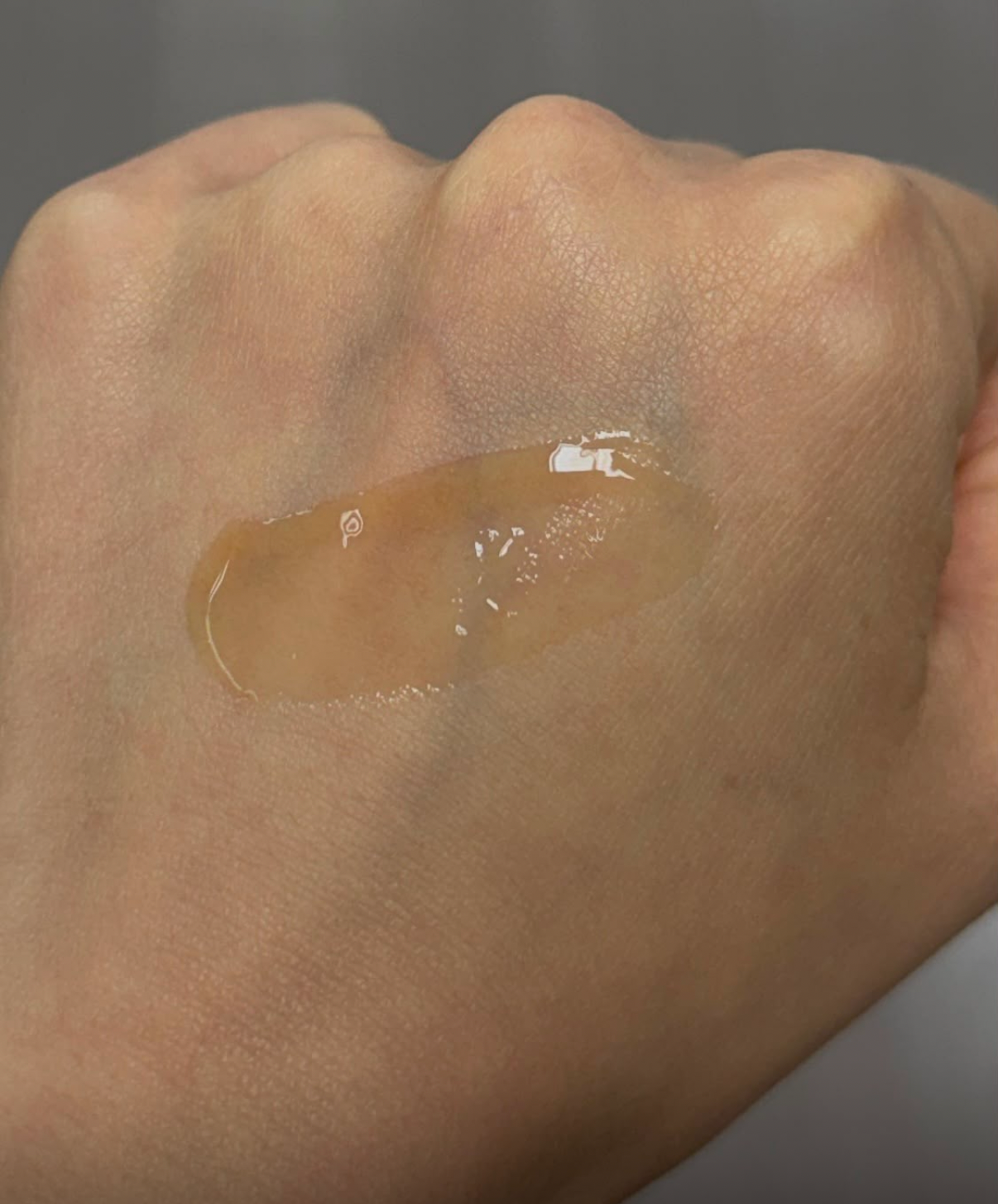 Hakme 實測 Esterel Lifting Eye Soft Care Gel緊緻保濕抗老眼部啫喱質地