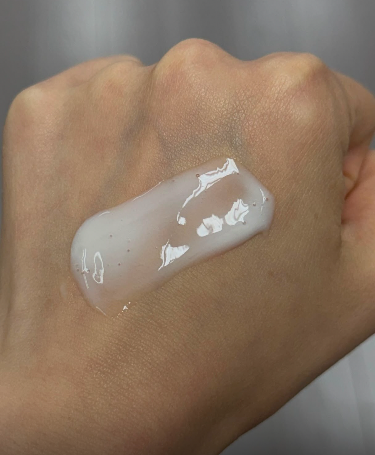 Hakme 實測 Esterel Lifting Intensive Cleansing Milk抗老提升潔面奶質地