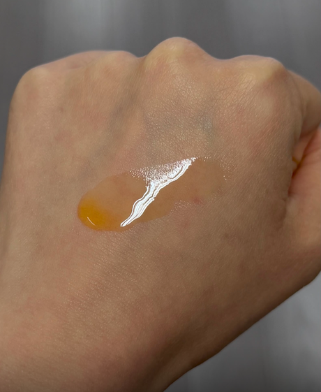Hakme 實測 Aquafolia AQUANUTRIA Anti-aging Red Oil抗老修復護膚油質地