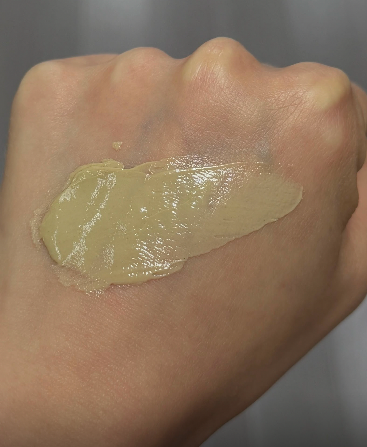 Hakme 實測 Esse Clay Mask深層淨化排毒面膜質地