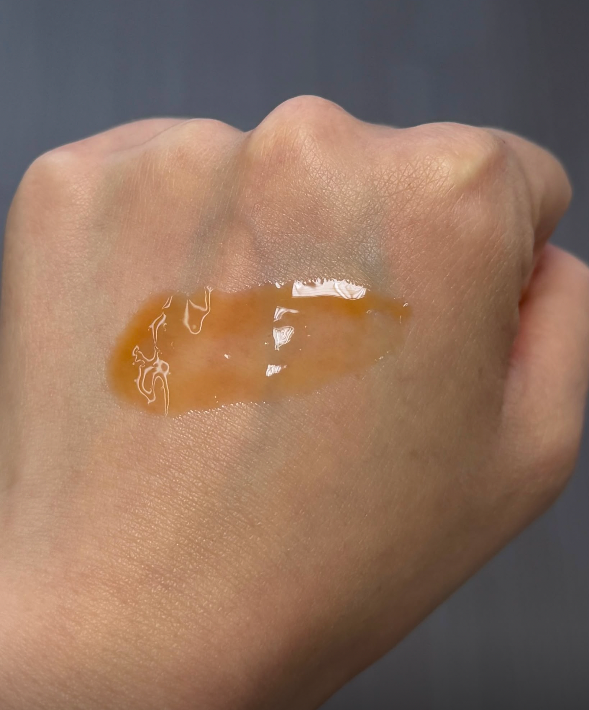 Hakme 實測 Esse Intensity Ampoules強效修復安瓶精華質地