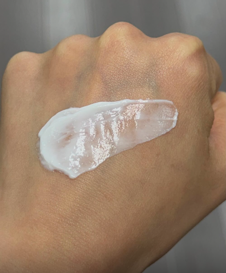 Hakme 實測 Esterel Extra Nourishing Body Butter Cream豐盈滋潤身體乳霜質地