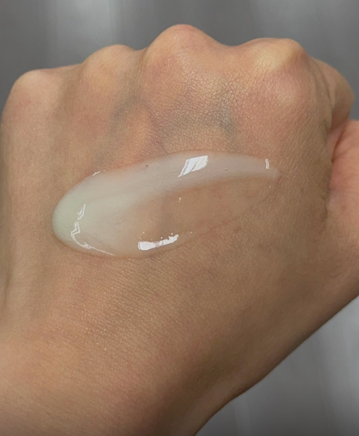 Hakme 實測 Esterel Gentle Cleansing Milk溫和保濕潔面奶質地