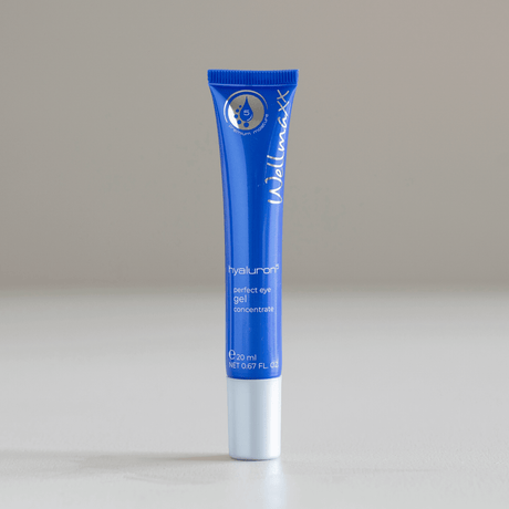 Hakme 推薦 Wellmaxx 五重玻尿酸眼部啫喱：含小米草萃取，質地清爽零油脂粒，雪櫃冷藏使用可即時去水腫收眼袋 (20ml)。