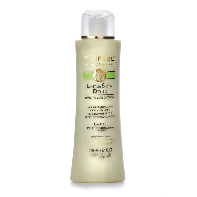 Hakme 推薦 Esterel 溫和保濕潔面奶，質地輕盈不笠，可卸除防曬，更可當作 2 分鐘速效保濕面膜，洗後肌膚白淨柔軟。